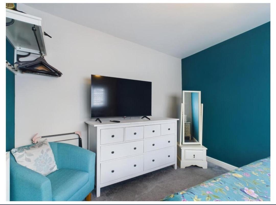 Tallets Apartment With Balcony & Parking Tewkesbury Zewnętrze zdjęcie